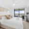 Stylish Brisbane City Stay with BBQ Pool & Gym