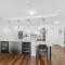 Stylish Brisbane City Stay with BBQ Pool & Gym