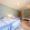 Lovely Home In Escles With Kitchen