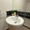 Sienna Rise - Walk to Westfield sleeps 6 North Lakes