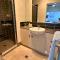 Sienna Rise - Walk to Westfield sleeps 6 North Lakes