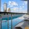 Luxury Retreat QWR River & City Views