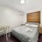 MetaWise Cozy Family Room in Shared Home Free Parking
