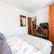 Guest House Rooms Rose