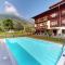 Schlosswirt Chalets & Apartments