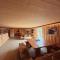Holmen Husky Lodge