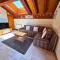 Chalet Authentique Rénové à St Martin, Terrasse, Proche Pistes et Navette Gratuite - FR-1-452-60