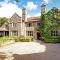 Stone House Hotel