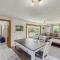 1 Mi to Dtwn Nantucket! Family Getaway w/ Deck