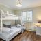 4 Bed in Seaview 87155