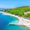 Villa Confido - Luxury 3BR Apartment with Private Pool near Trogir