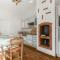Les Bellevue Cité "3 Apartments, 1 with Garden & Private Parking, Aircon, WiFi, Free Public Car Park, 1 km from Cité"