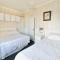 Springfield Holiday Apartments HALodge Hotel
