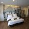 Bright Hotel