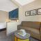 Comfort Suites Salem Comfort Suites Salem