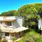 Lura 1 Holiday House 235