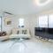 QiQi House Tokyo まるごと新築一軒家宿 Spacious New Home, 8 Guests, Easy Airport & Disney Access