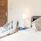 QiQi House Tokyo まるごと新築一軒家宿 Spacious New Home, 8 Guests, Easy Airport & Disney Access