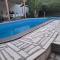 Garden- pool apartman