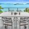Shorelines 31 Renovated Upmarket Two Bedroom Apartment With Ocean Views And Buggy