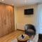 Apartament i Pokoje Gościnne u Lusi - BASEN z podgrzewaną wodą i zadaszeniem