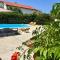 Guest house with pool Ante Guest house with pool Ante