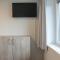 5 Bedroom Amazing Home In Idskenhuizen