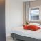 5 Bedroom Amazing Home In Idskenhuizen