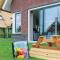 5 Bedroom Amazing Home In Idskenhuizen