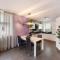 Luxury Lakefront Maisonette