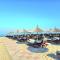 Lalzit Bay Summer Escape 124