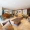 Lovely Home In Escles With Kitchen