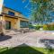 Luxury Duplex Suite in Villa with Private Pool - Near Rome & Ostia