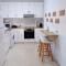 Modern 2bd appartment near mall- Internet 1Gbps