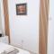 Modern 2bd appartment near mall- Internet 1Gbps