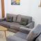 Modern 2bd appartment near mall- Internet 1Gbps