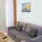 Modern 2bd appartment near mall- Internet 1Gbps