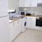 Modern 2bd appartment near mall- Internet 1Gbps