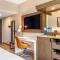 Cambria Hotel New Haven University Area