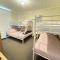 Investigator Beach Breeze Apartments U3