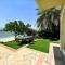 Amazing 4 bedrooms Villa private Beach and Pool In palm Jumeirah Dubai