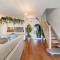 Luxury Lakefront Property