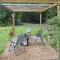 Shepherds Hut 2 At Laddingford - Uk32534