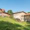 Lovely Home In Escles With Kitchen