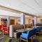 Holiday Inn Express & Suites Jacksonville South East - Medical Center Area by IHG