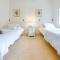 2 Bed in Bourton-on-the-Water 46677