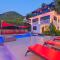 Villa Xclusive