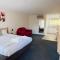 Beachcomber Motel & Apartments