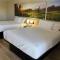 Days Inn by Wyndham Reno