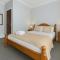 Shelford Lodge